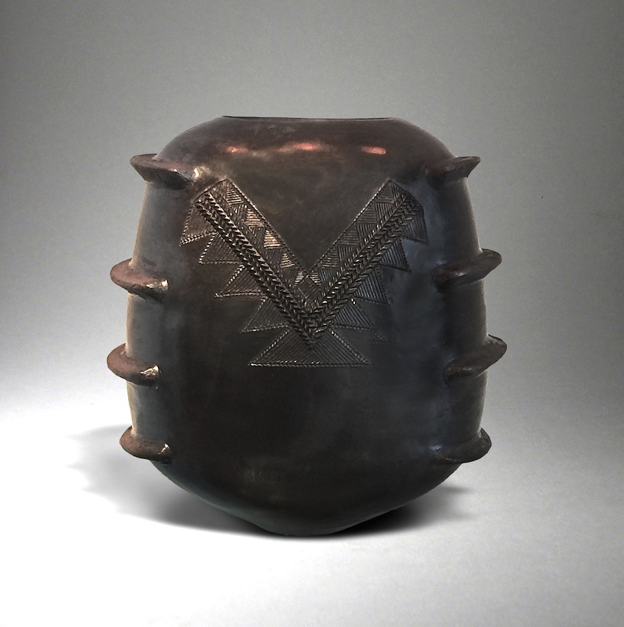ukhamba-vase-by-jabu-nala-2016-hand-coiled-earthenware